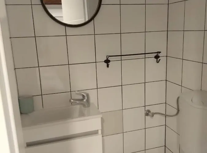 5 Minutes Walk Art Apartman Split