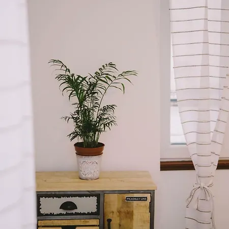 Apartamento 5 Minutes Walk Art *